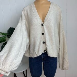 American Eagle Cozy Cream long sleeve sweater size large